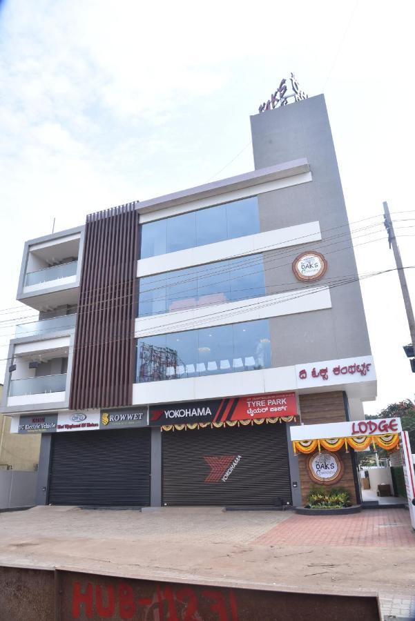 The Oaks Comforts Hubli Exterior photo